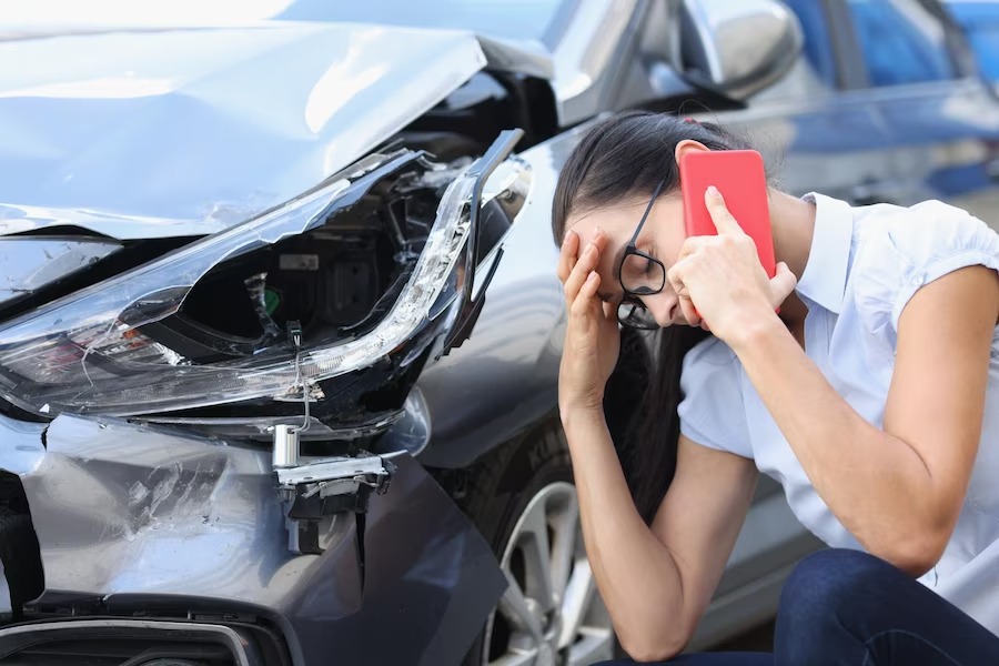 La persona afectada debe informar los accidentes a su propia compañía de seguros 