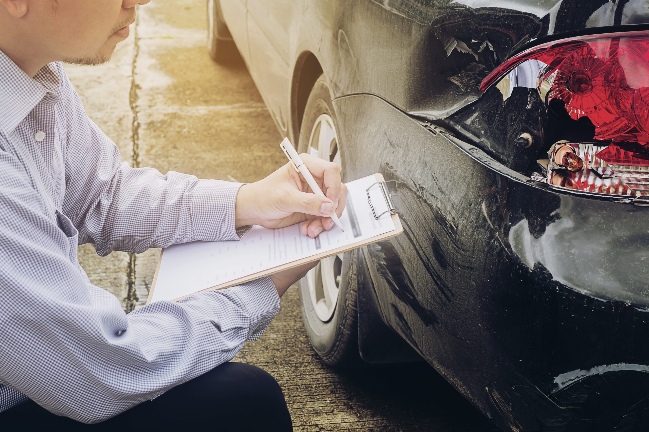 En algunos casos la póliza de seguro le indica cuánto tiempo tiene para notificar un accidente